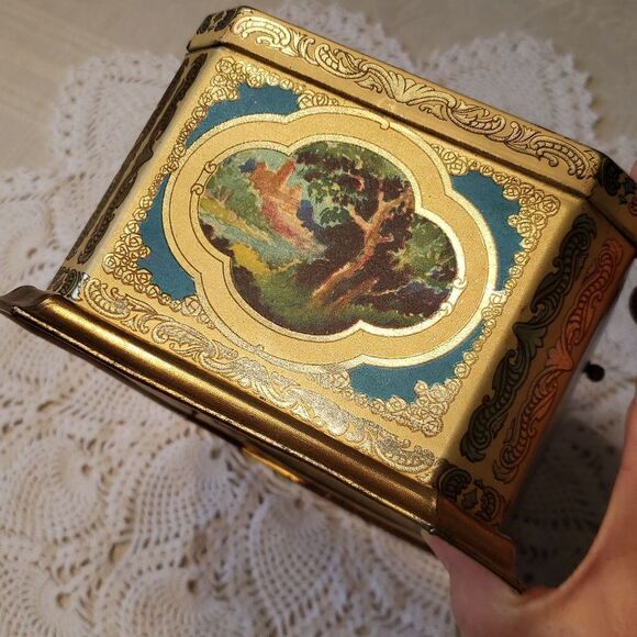 Vintage Metal Hinged Artstyle Chocolates Candy Box Tin w/ Victorian Scenes - Picture 6 of 14